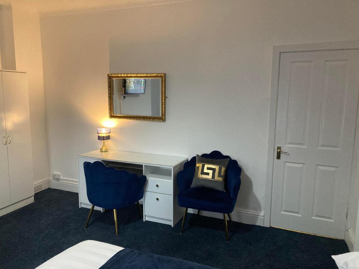Agapi Apartment - Sea View Sleeps Ten Blackpool Exterior foto